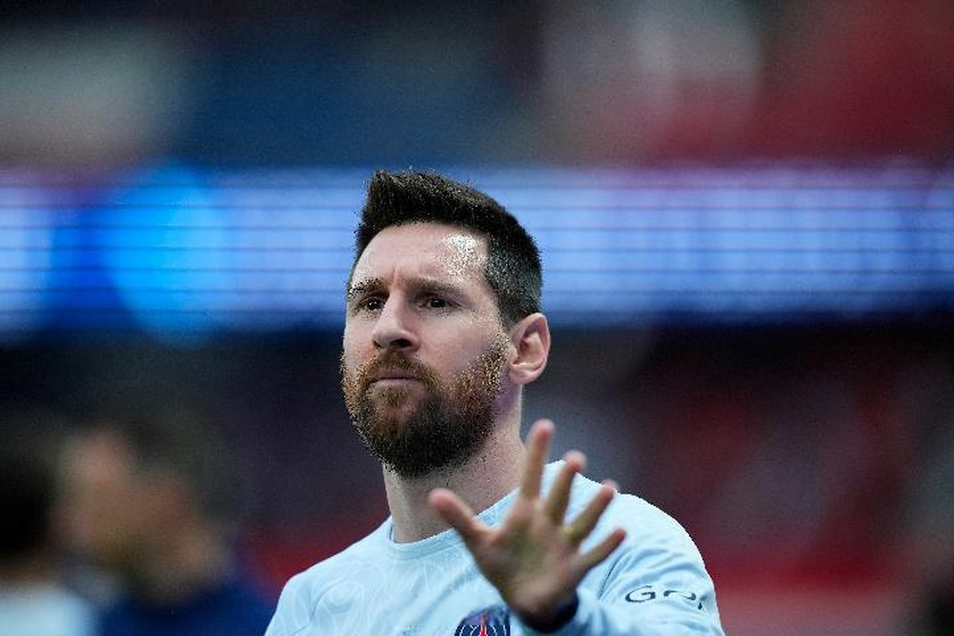 法甲今夜再迎强敌，葡萄牙体育回应争议，主帅态度——态度坚定，临场指挥获称赞的简单介绍