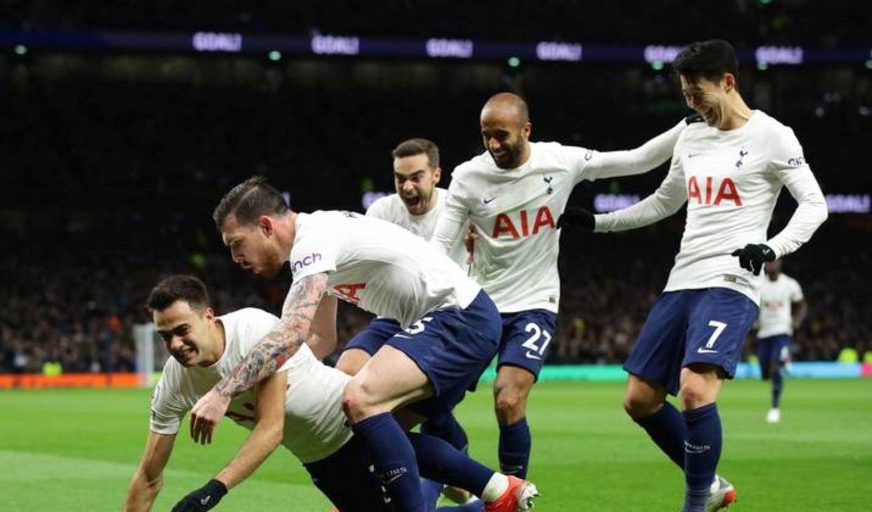 国际比赛日体能课后，阿斯顿维拉完成体检备战欧联，赛场秩序良好，控场能力受关注的简单介绍