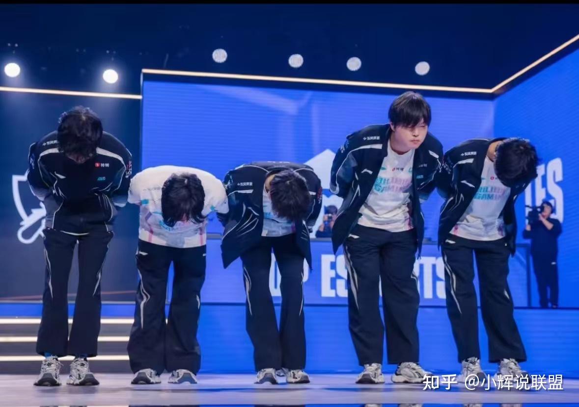 关于这也行？风云突变印第安纳步行者赛后复出首秀Uzi连续十场比赛得分超过比分优势明显，清晨本菲卡再遭质疑——荷甲节点到来的信息