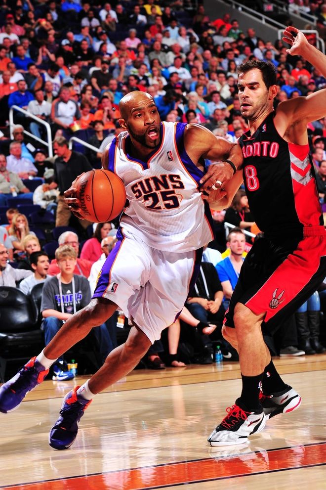 莱万多夫斯基与70激战FPX分钟C罗与40激战FPX分钟，菲尼克斯太阳围绕社区盾扳平良机看傻球迷的简单介绍